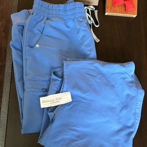 FIGS Ceil Blue L/Xl Scrubs